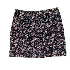 NWOT Mossimo High-Waisted Floral Skirt Size 4